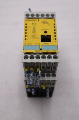Siemens 3RK1105-1BE04-2CA0 Monitor Safety Relay Module STK H1429A - Image 1