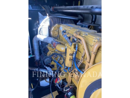 600 KW Caterpillar XQ 600, Mobile Generator Set, Diesel, 1800 RPM, 600V, 15 hours, 2011 - Image 5