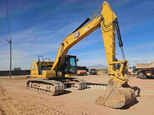 Caterpillar 320, Crawler Excavator, 1557 hours, S/N: MYK20158, 2022 - Image 2