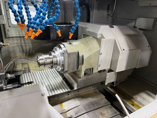 Tsugami #B0386III, CNC swiss lathe, 1.5" capacity, 10 HP, 6000 RPM, 8-Axis, Fanuc 32I-B, 12' FMB Turbo 5-55 - Image 5