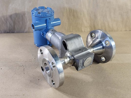 Rosemount #8800CR010SA1N1D1, 1" Class 150 Vortex Flow Meter - Image 1