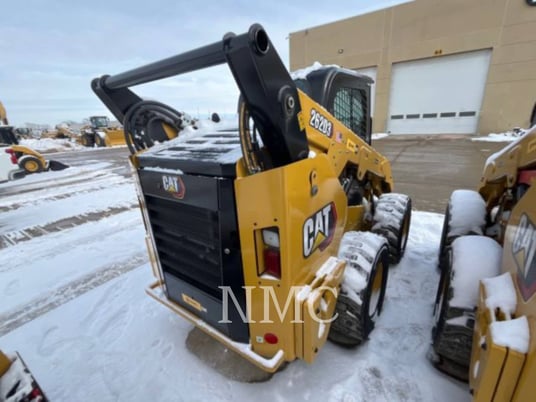 Cat 262D3, Skid Steer Loader, 46 hours, S/N: TP402960, 2024 - Image 3
