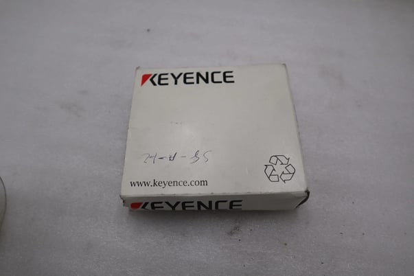 NEW OPEN BOX Keyence FT-H30 Sensor STOCK K2096CC - Image 1