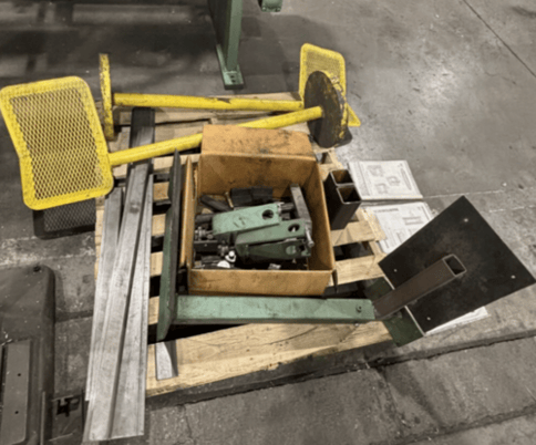 160 Ton, Betenbender #10-160T, hydraulic press brake, 3-Axis, 10' overall, 102.5" between housing, 6" stroke - Image 8