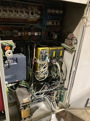 Alpha #550, CNC lathe, 1996 - Image 10