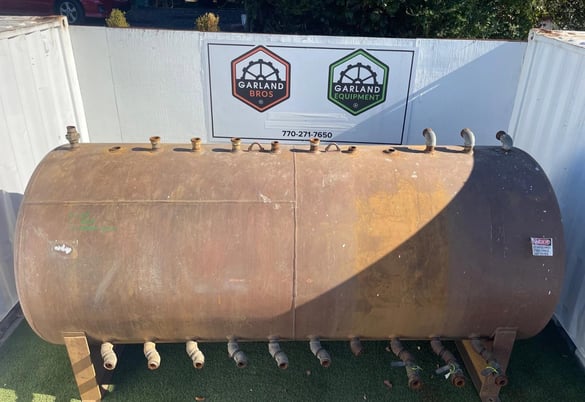 2000 gallon Horiz Liquid Storage Tank, 64" diameter x 12' 6" L - Image 2