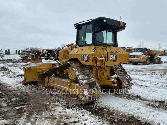 Caterpillar D5, Crawler Dozer, 2284 hours, S/N: Z6A02552, 2024 - Image 4