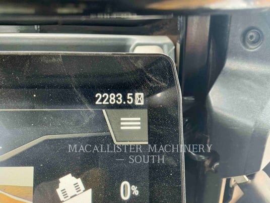 Caterpillar D5, Crawler Dozer, 2284 hours, S/N: Z6A02552, 2024 - Image 5