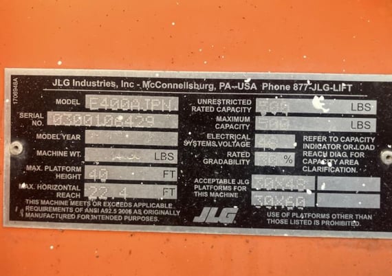 500 lb. JLG #E400AJPN, boom lift, 40', 22'5" horizontal outreach, 2WD, automatic traction Control, 2006 - Image 2