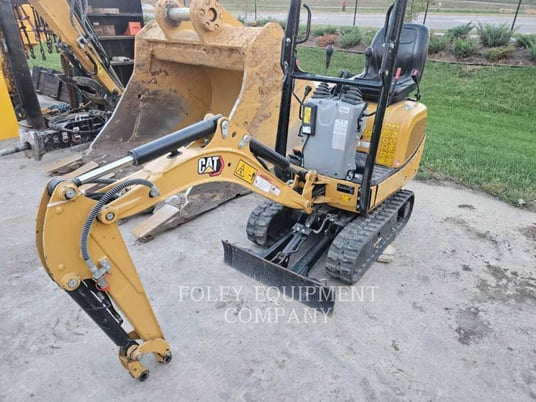 Caterpillar 300.9DSO, Crawler Excavator, 247 hours, S/N: LJ201886, 2022 - Image 1
