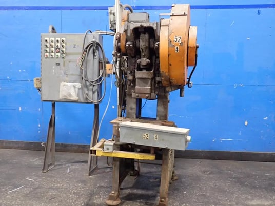 Minster #3, OBI Press, 24" x 12" Table, 480 V - Image 1