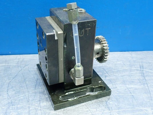 ABB #3HNA011884-001, Robotic Spray Gear Pump, 3 cm3 Volume - Image 4