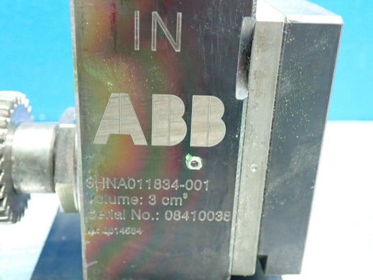 ABB #3HNA011884-001, Robotic Spray Gear Pump, 3 cm3 Volume - Image 8