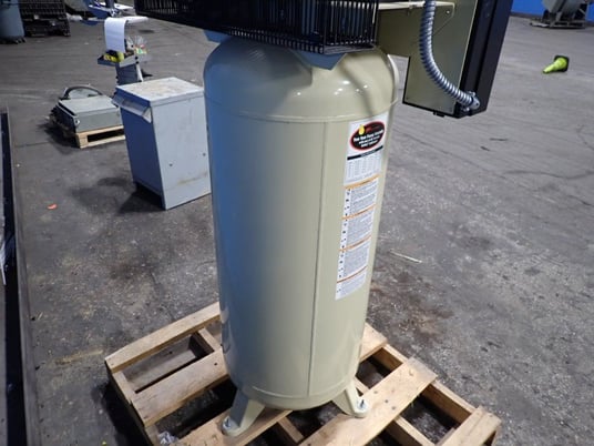 14 cfm, 175 psi, Ingersoll-Rand #2340L5-V, Air Compressor, 60 gallon Tank, 5 HP, 2940/3520 RPM, 230/380/460 V - Image 10