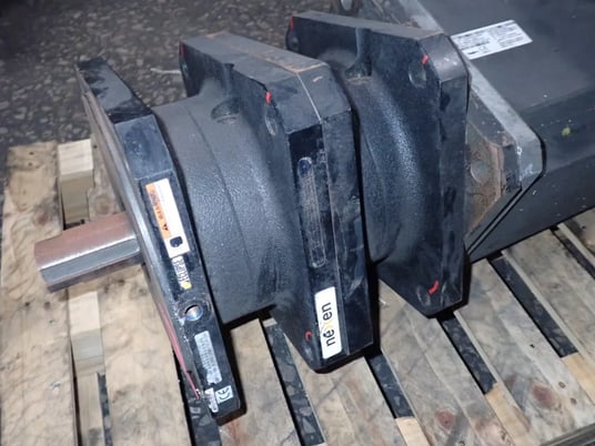 9.74 KW Nidec #250U3D250HACAA300480, Servo Motor, 3 Phase, 10 Pole, 1500/2945 RPM, 380/480 VAC, 2019 - Image 7
