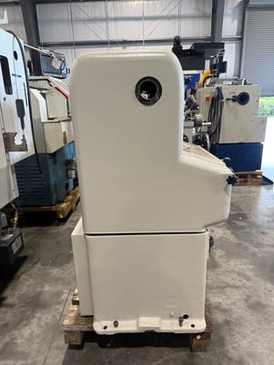 20"/28" x 36" Lion #C11MB, heavy duty gap lathe, 10" 3-jaw chuck, 2-1/2" bore, inch/metric, tool post, 1980 - Image 5