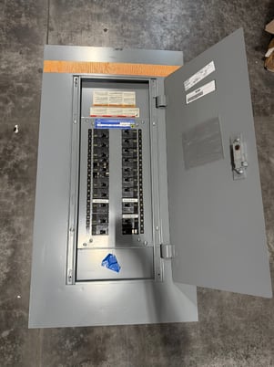 225 Amp. Square D, NC38F, Type 1 Enclosure, 3-Phase, 4-Wire, 240 V.AC 48 V.DC w/ misc. breakers - Image 2