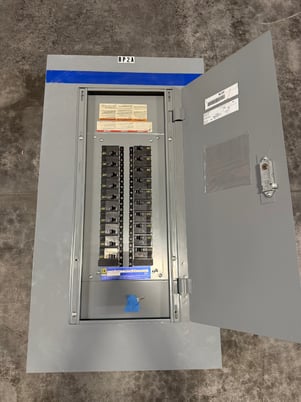 225 Amp. Square D, NC38F, Type 1 Enclosure 3-Phase, 4-Wire, 120/208Y Volts w/ 20x 30 Amp Breakers - Image 2
