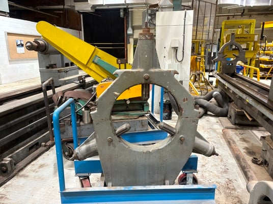 48" x 360" Leopoldo Pontiggia, engine lathe, 46" chuck, manual gearbox - Image 4