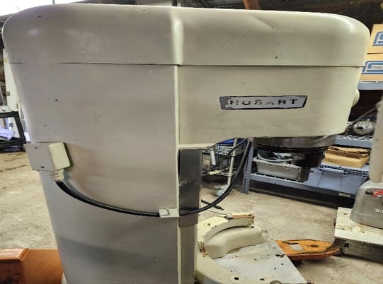 Hobart #M-802, 2 HP, used mixer for sale - Image 1