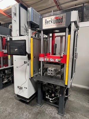 30 Ton, Beckwood #EVOx-4P30F1818, all electric high precision platen press, 18" x 18" heated platens, 800&deg; - Image 1