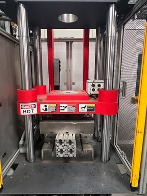30 Ton, Beckwood #EVOx-4P30F1818, all electric high precision platen press, 18" x 18" heated platens, 800&deg; - Image 2