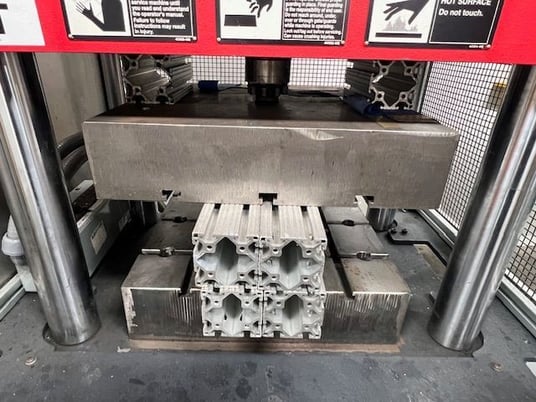 30 Ton, Beckwood #EVOx-4P30F1818, all electric high precision platen press, 18" x 18" heated platens, 800&deg; - Image 3