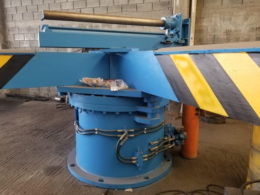 50000 lb. Braner, 4 Arm Exit Turnstile, 60" arm, motorized rotation, hydraulic pushoff - Image 2