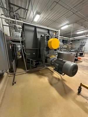 519 cu.ft. Scott Equipment, heavy duty, single shaft paddle mixer, 304 Stainless Steel, 100 HP, barely used - Image 2