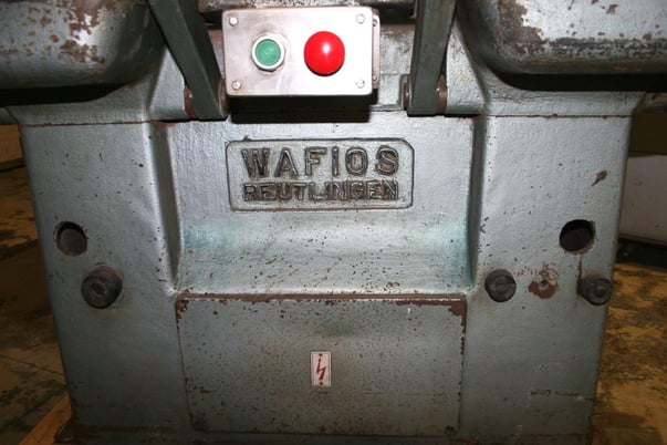 Wafios #MSD-500, nail cutter grinder, AB switch, 1 course, 1 fine, 3 medium wheels - Image 4