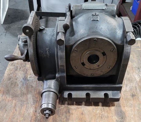 Kearney & Trecker Dividing Head - Image 1