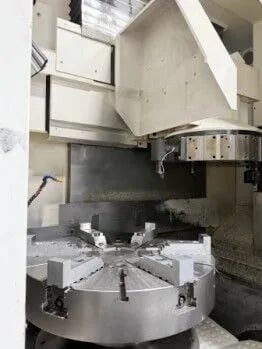 Okuma #V100R, CNC Lathe, 49.2" swing, 39.4" turning diameter, 35.04" machining length, 39" chuck, 60 HP, 1250 - Image 2