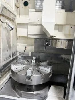 Okuma #V100R, CNC Lathe, 49.2" swing, 39.4" turning diameter, 35.04" machining length, 39" chuck, 60 HP, 1250 - Image 3