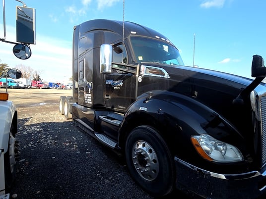 Kenworth #T680, Sleeper Truck, Paccar #MX-13, 76", 2020, AS IS - Image 5