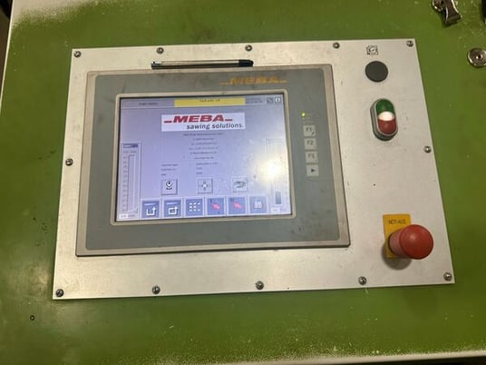 39.37" x 39.37" Peddinghaus #1000-1000A, horizontal band saw, 19.5 HP, 492 FPM, 2008 - Image 4