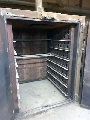 48" width x 72" H x 48" L Grieve, 650&deg;F, electric walk in oven - Image 2