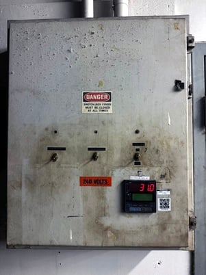 60" width x 78" H x 90" L Despatch, 500&deg;F, electric walk in oven - Image 3