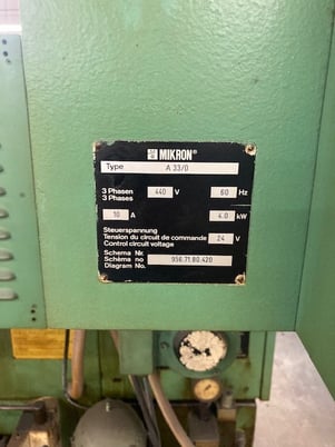 Mikron #A-33, Gear Hobber (Swiss) with lots of tooling, manuals and change gears - Image 4