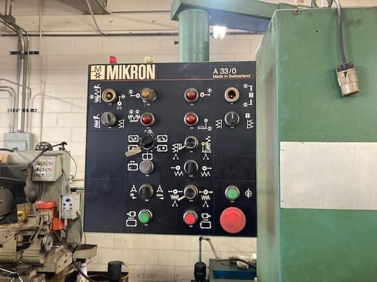 Mikron #A-33, Gear Hobber (Swiss) with lots of tooling, manuals and change gears - Image 6