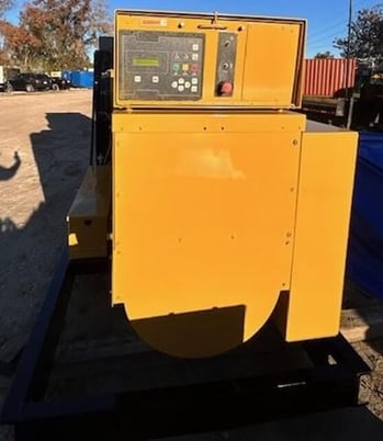 455 KW Caterpillar #MPS0978, Diesel Generator, 610 HP, C15 engine, 480 Volts, open skid, Tier 2 emissions - Image 6