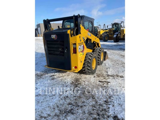 Cat 242D3, Skid Steer Loader, 201 hours, S/N: T8A00386, 2023 - Image 3