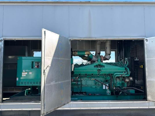 1250 KW Cummins #DQGAA, diesel generator set, 277/480 Volts, 2220 HP @ 1800 RPM, QSKTA50-GE engine, EPA Tier - Image 4