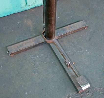 Chicago Pneumatic #CP-0351, Compression Riveter, 9" reach, 7.8" Shut Height, 30" L yoke - Image 4