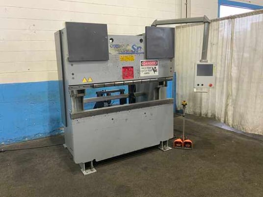 70 Ton, LVD #SP670, hydraulic press brake, Cybelec CYB Touch 12 CNC controls, 6' overall, dual foot pedals - Image 1