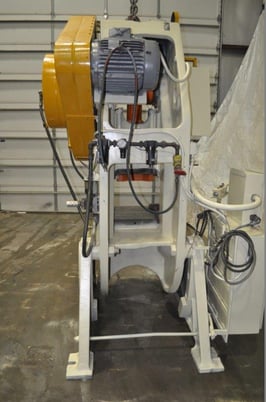 80 Ton, Southbend Johnson #80-FW-AC, OBI press, 4" stroke, 15.5" Shut Height, 3.5"adj., 85 SPM, 36" x24"bed - Image 4