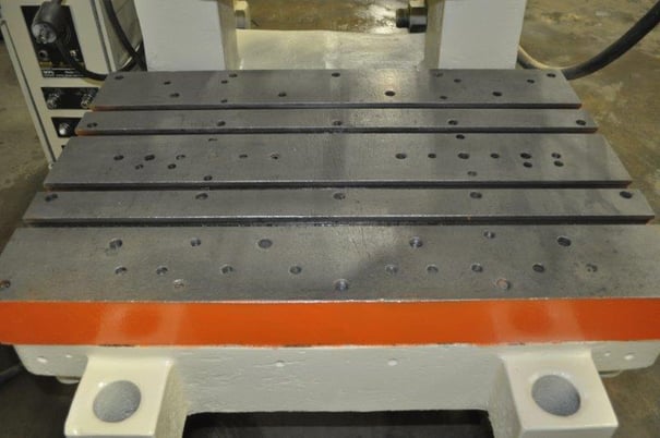 80 Ton, Southbend Johnson #80-FW-AC, OBI press, 4" stroke, 15.5" Shut Height, 3.5"adj., 85 SPM, 36" x24"bed - Image 6