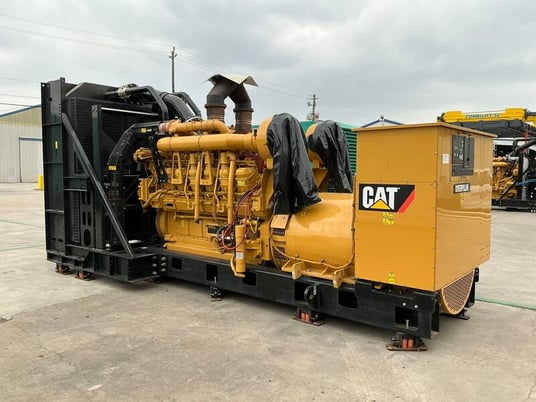 1500 KW Caterpillar #3512C, diesel generator set, 277/480 Volts, 3-phase, 200 hours, 2206 HP @ 1800 RPM, Tier - Image 6