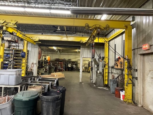 2 Ton, Freestanding Bridge Crane - 18' L x 10' width x 11' T (Already Taken Down) - Image 1