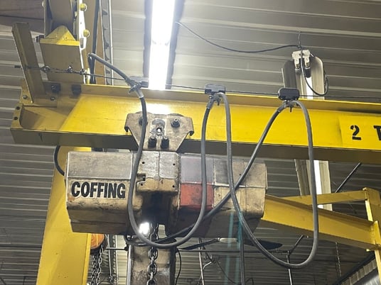 2 Ton, Freestanding Bridge Crane - 18' L x 10' width x 11' T (Already Taken Down) - Image 3