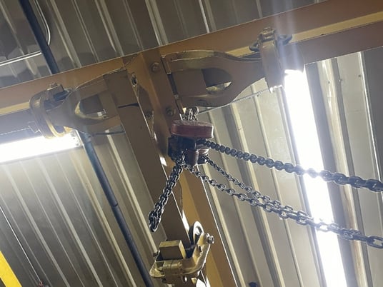 2 Ton, Freestanding Bridge Crane - 18' L x 10' width x 11' T (Already Taken Down) - Image 8